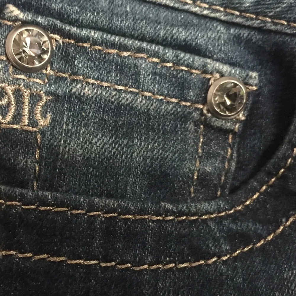 Miss Me Blue Jeans - Picture 5 of 5